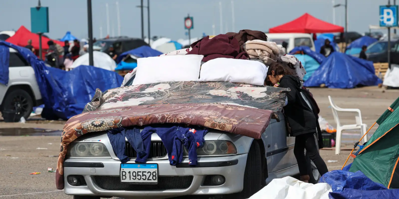 Embaixadores de Israel e do Líbano no Salão Oval