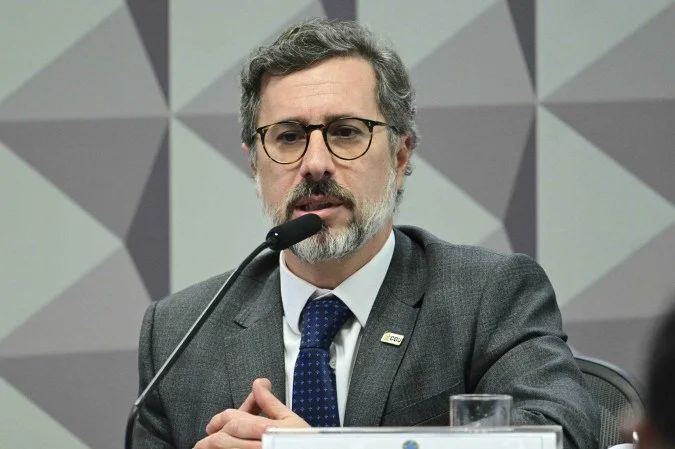 Ministro Vinicius Marques de Carvalho durante evento da CGU em Brasília