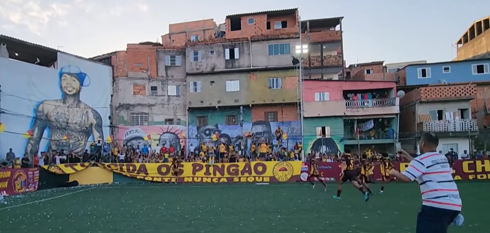 Semifinal da Copa Produto do Morro entre Chuva Américo e Vila Regina