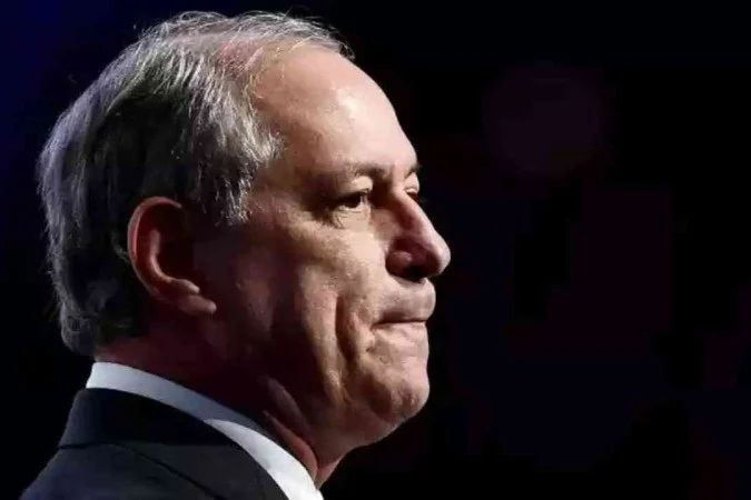 Ciro Gomes durante convenção em Fortaleza