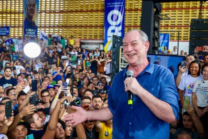 Ciro Gomes no lançamento da pré-candidatura