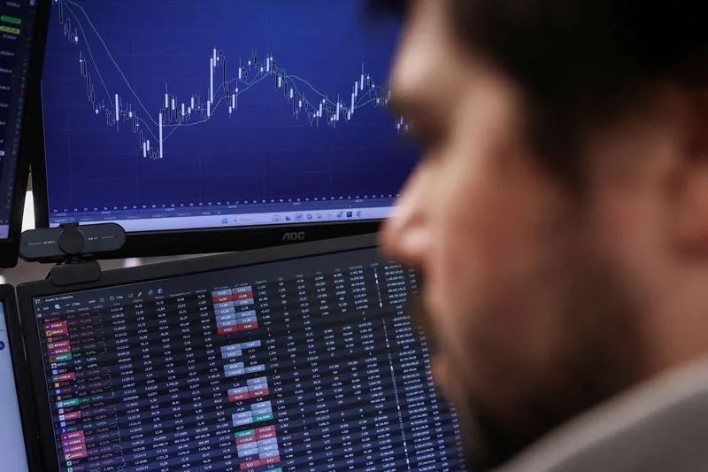 Gráfico com queda do real e do índice Bovespa
