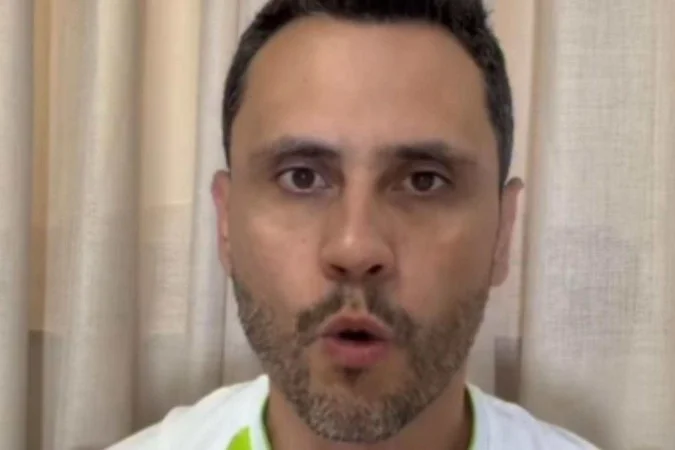 Senador Cleitinho fala em vídeo nas redes sociais