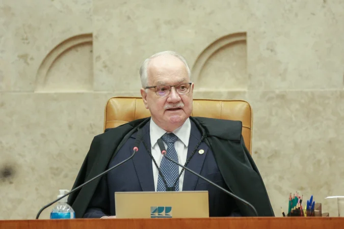 Plenário do CNJ durante sessão sobre resolução salarial