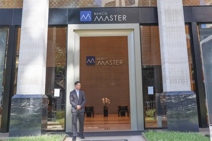 Relatório do Coaf sobre transferências entre Banco Master e Metrópoles