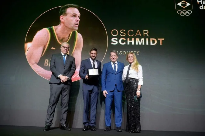 Homenagem no Hall da Fama do COB no Copacabana Palace