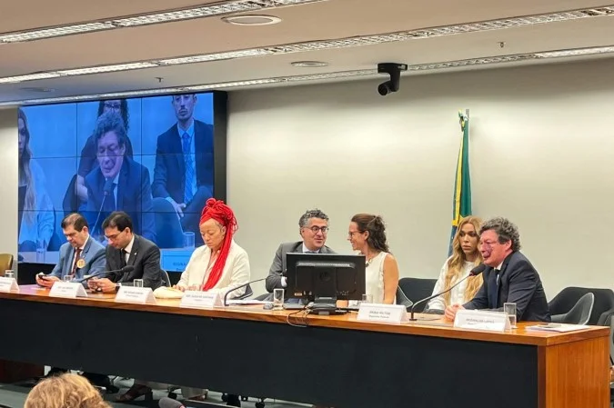 Deputada Erika Hilton na instalação da comissão na Câmara dos Deputados