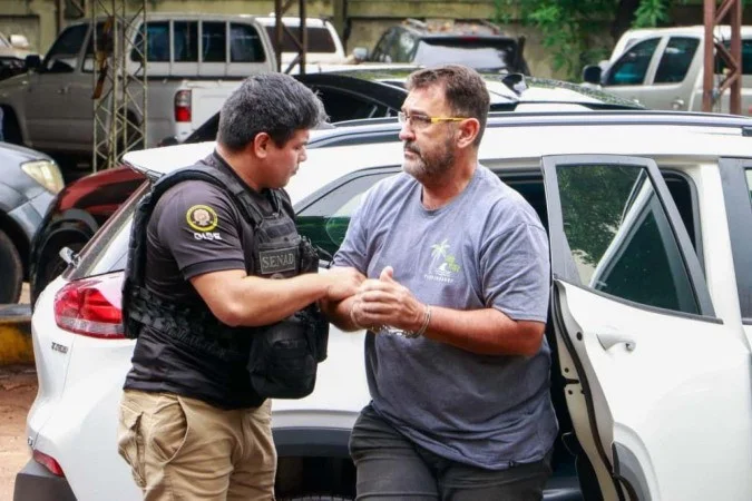 Marcos Panissa detido pela polícia paraguaia