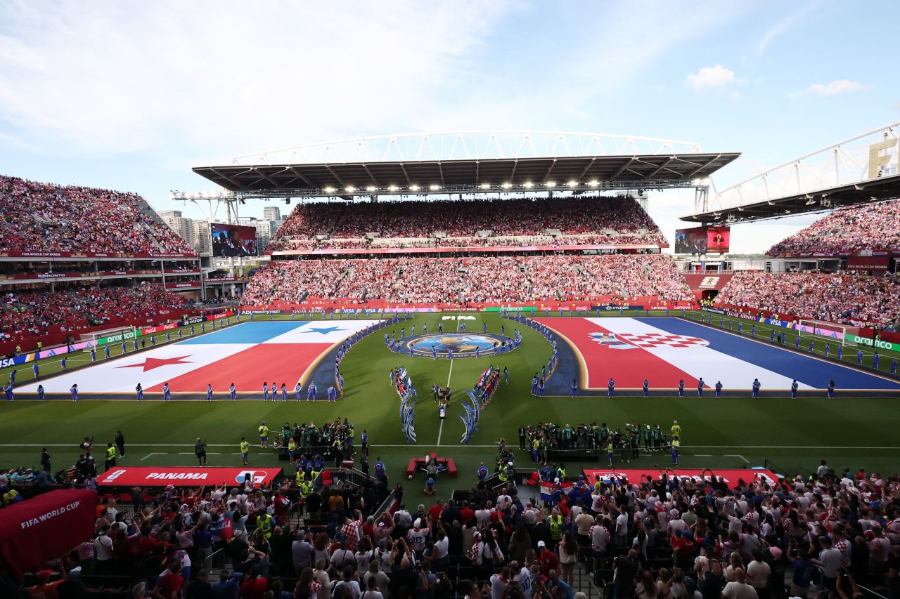 Torcida no Estádio Toronto Field durante Panamá x Croácia