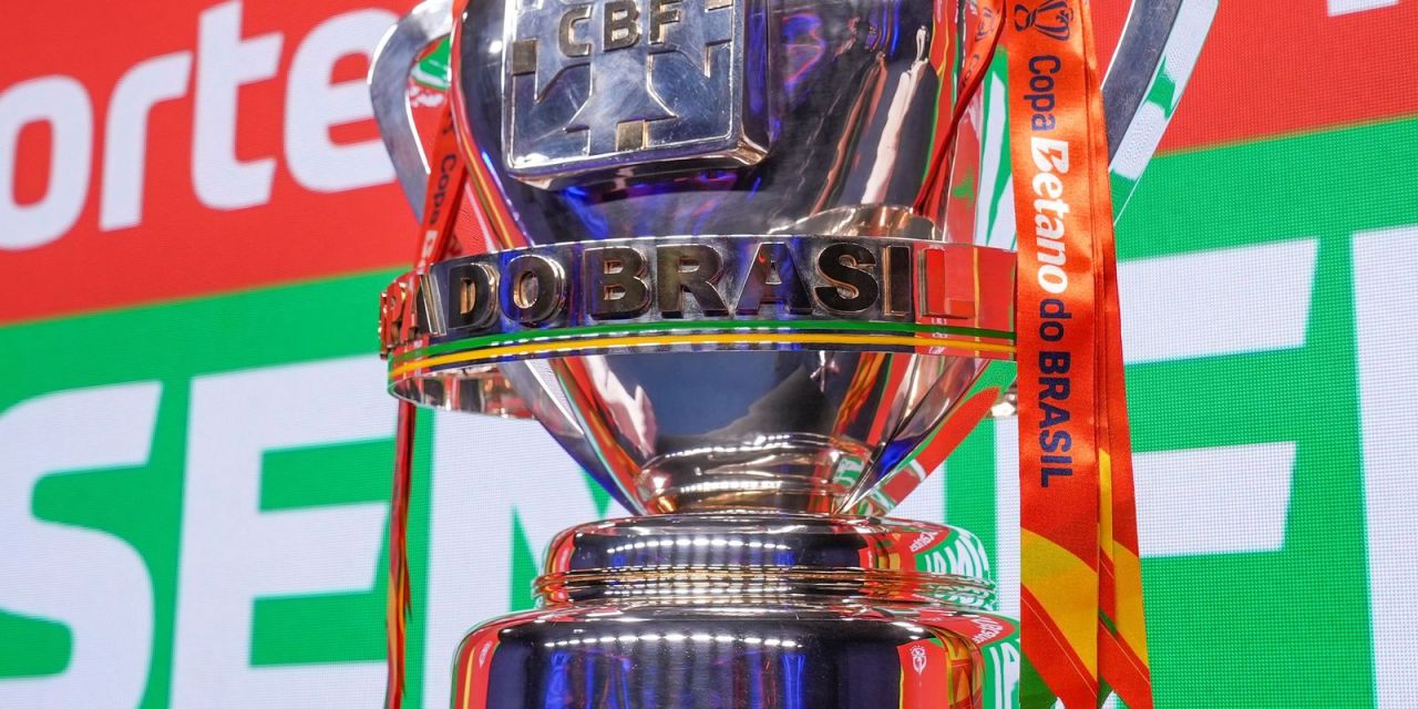 Comemoração de jogadores em partida da Copa do Brasil