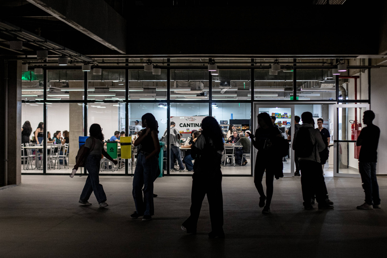 Estudantes em universidade federal