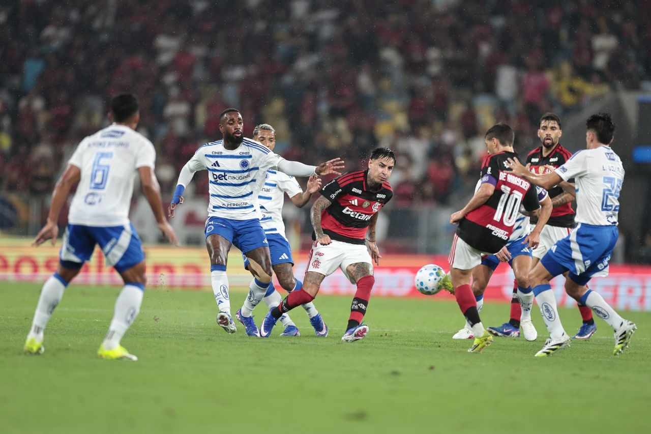 Cristiano Nunes e Thomaz Araújo no Mineirão