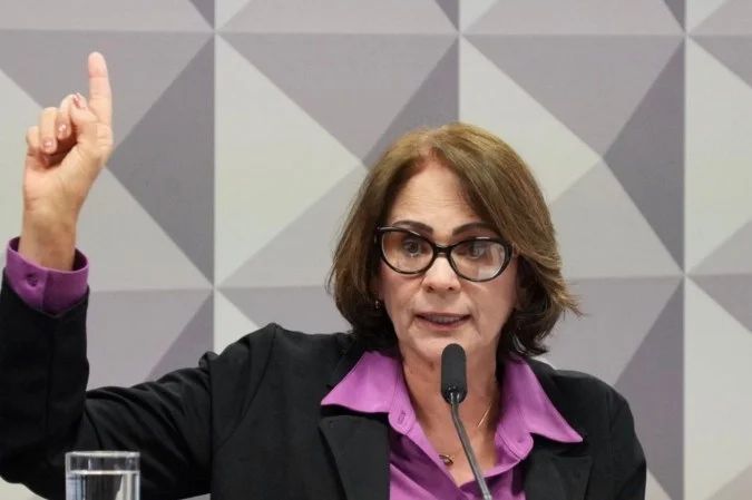 Senadora Damares Alves na Comissão de Direitos Humanos do Senado