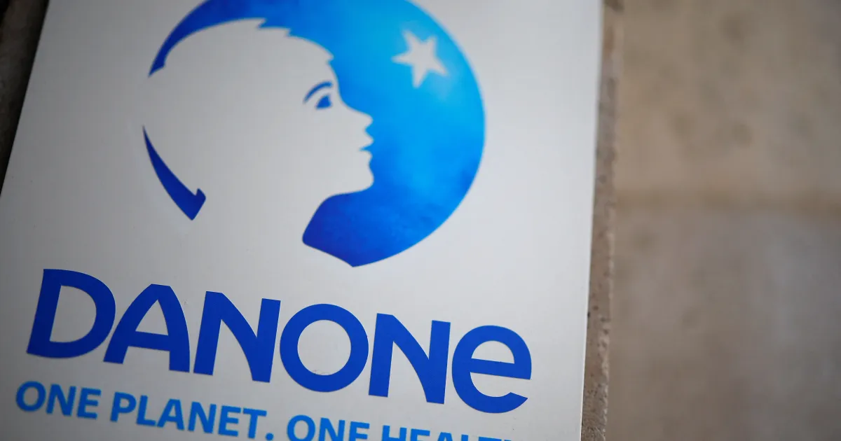 Produtos Danone em prateleira