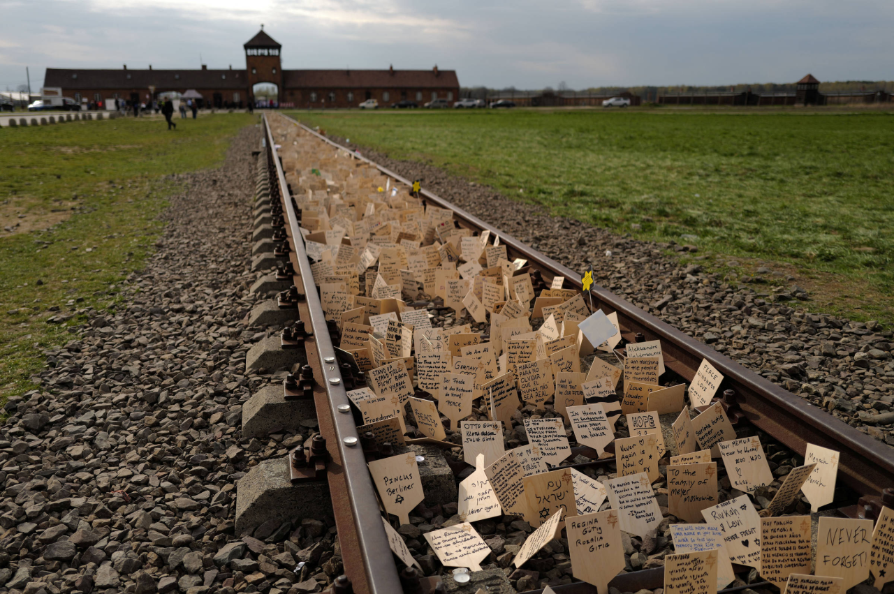 Documento histórico sobre currais e mapa da caatinga