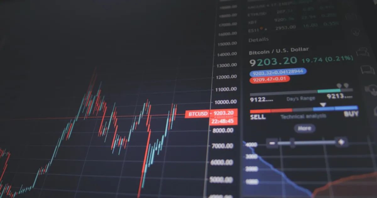 Gráfico com aumento das declarações de saída fiscal e queda de fluxo na bolsa