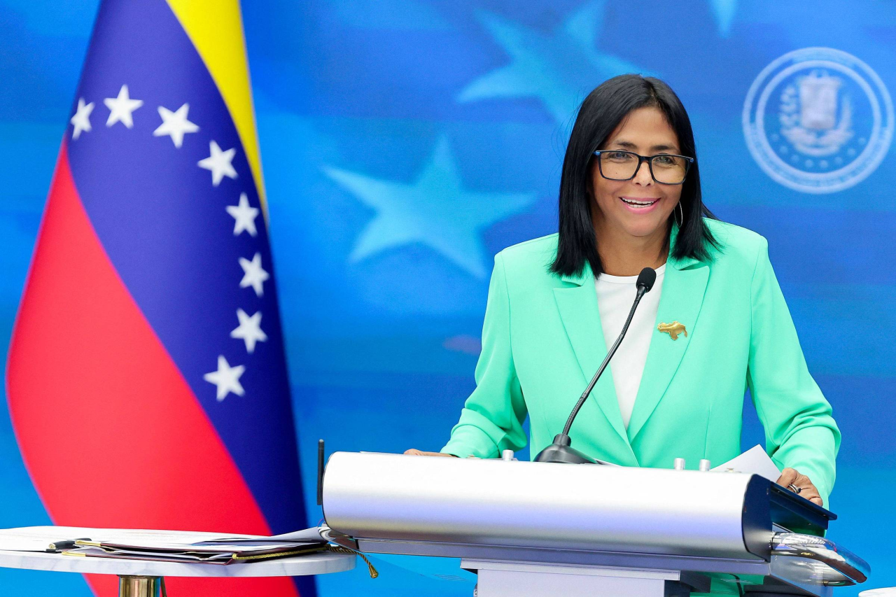 Delcy Rodriguez em pronunciamento oficial