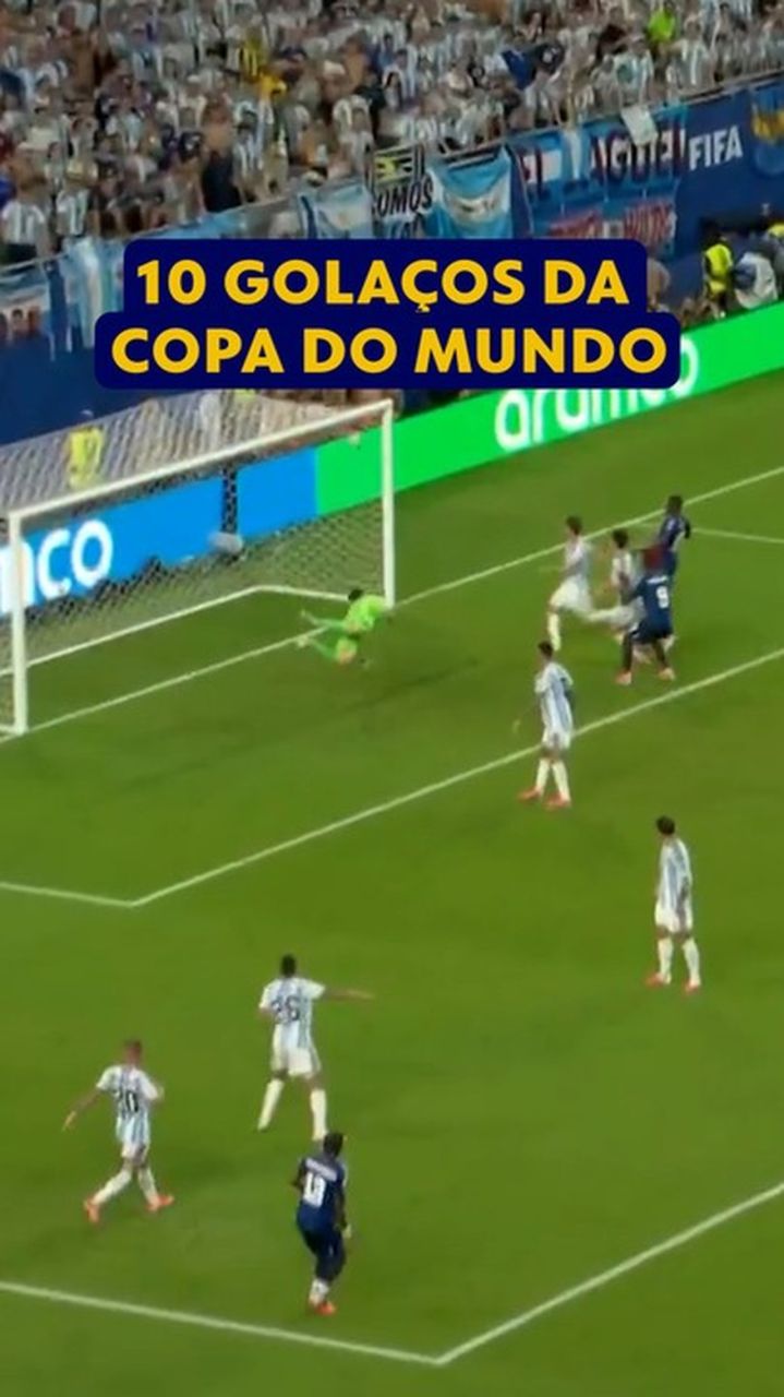 Jogadores celebrando gols memoráveis da Copa do Mundo 2026