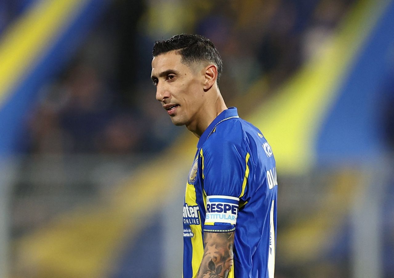 Ángel Di María em campo pelo Rosario Central