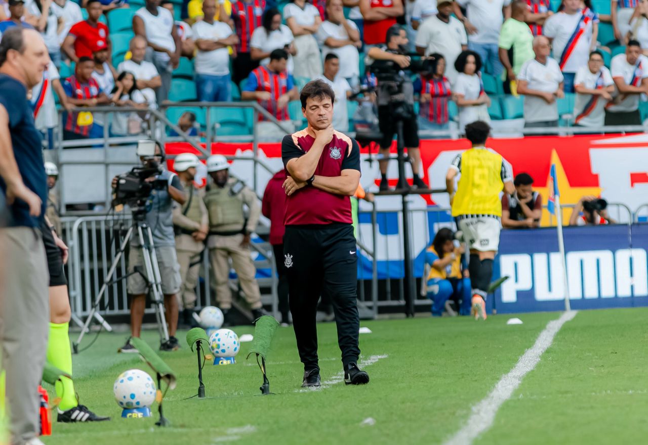 Fernando Diniz na coletiva