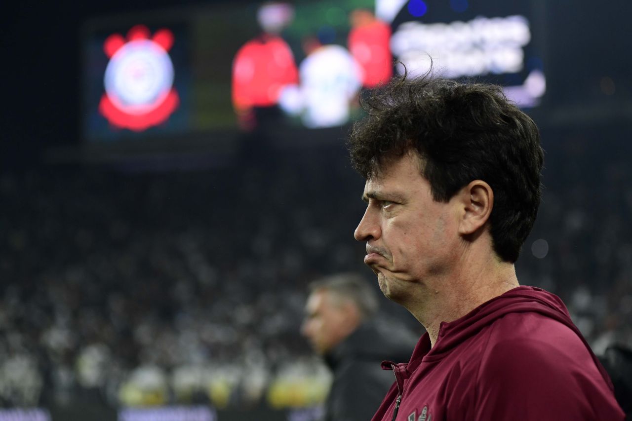 Fernando Diniz em coletiva após Corinthians perder para Chapecoense