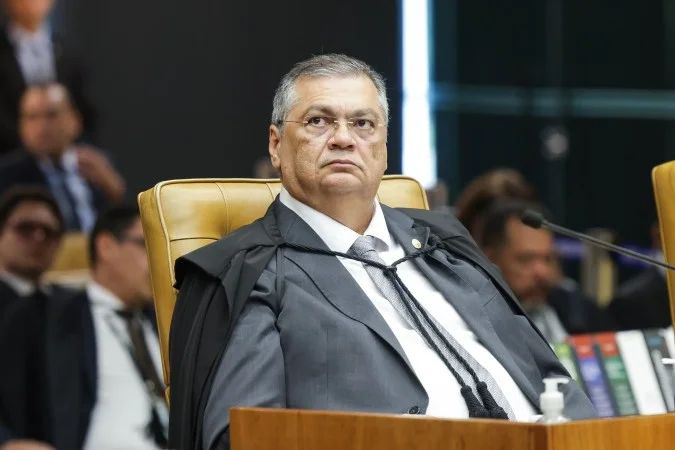 Ministro Flávio Dino em sessão no STF