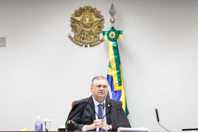 Ministro Flávio Dino no plenário do STF
