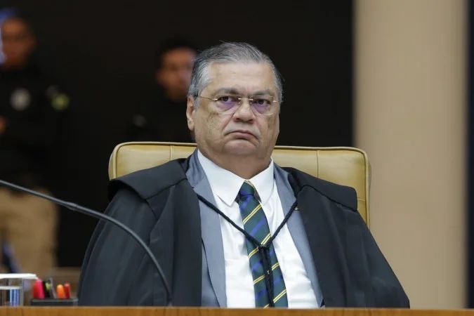 Ministro Flávio Dino no plenário do STF