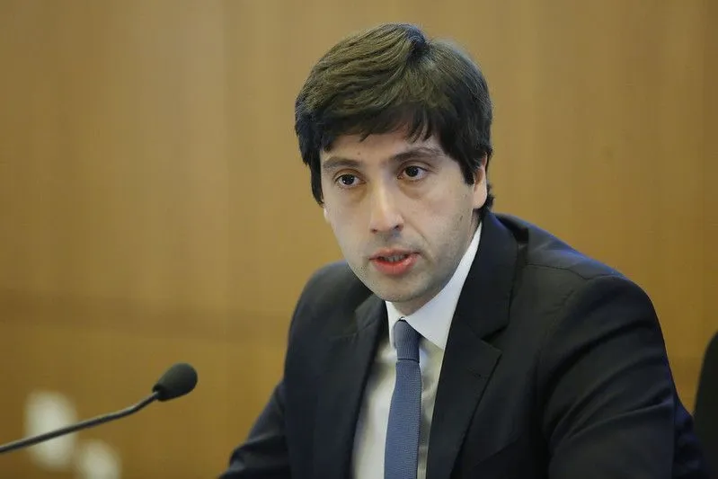 Diogo Guillen em evento econômico