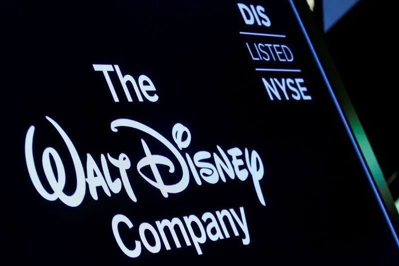 fachada sede da Disney em Burbank