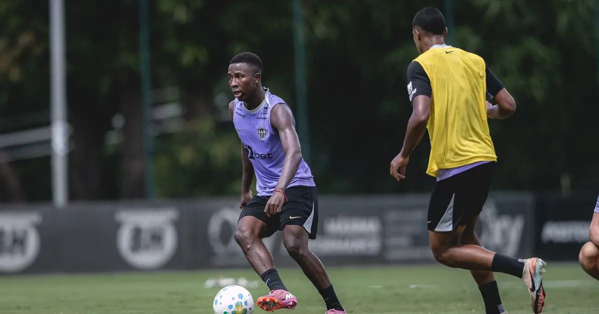Alan Franco, Alan Minda e Ángelo Preciado retornam ao Atlético