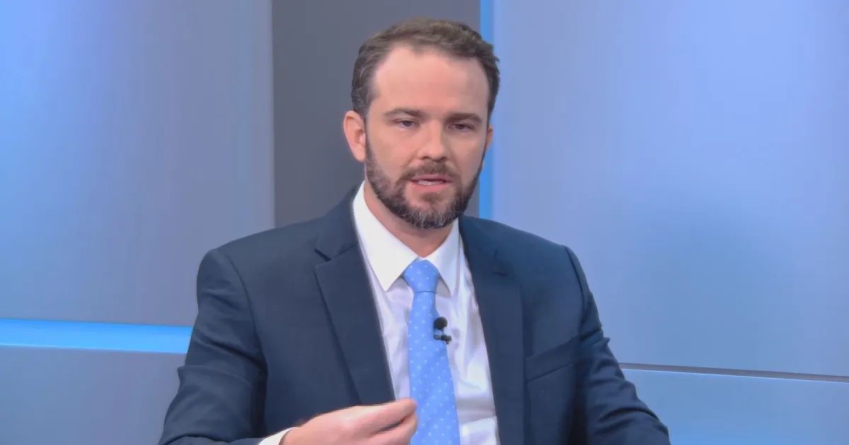 Dario Durigan em entrevista