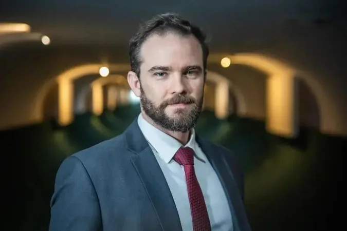 Dário Durigan em coletiva na Residência Oficial da Câmara