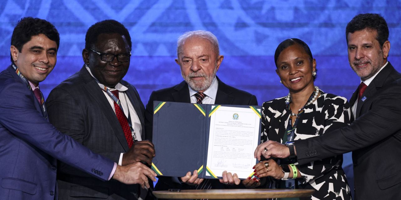 Lula discursa no Fórum de Reitores Brasil-África