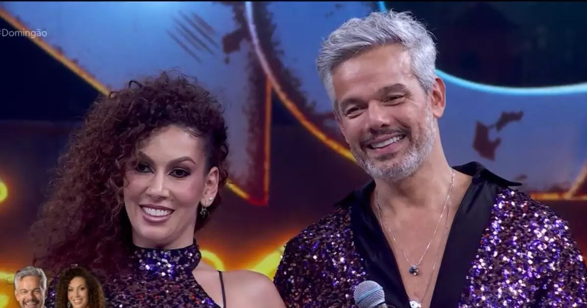 Otaviano Costa em apresentação na Dança dos Famosos