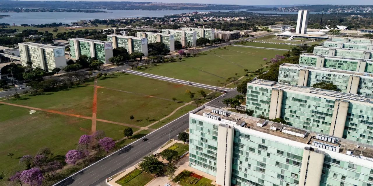 Representantes do serviço público divulgam manifesto