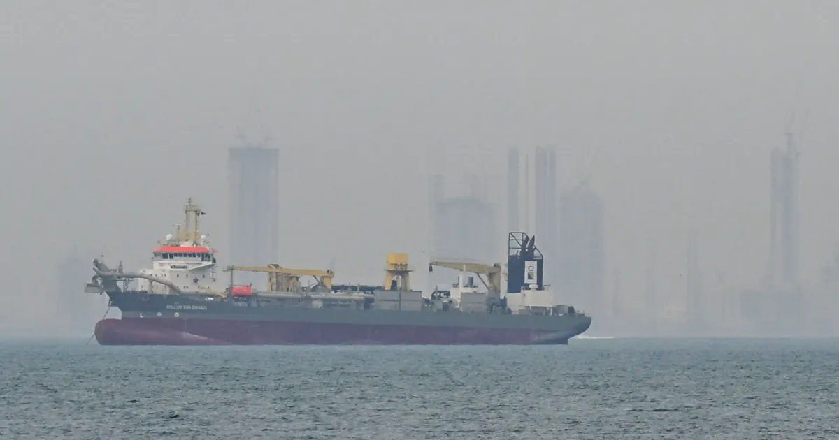 navio-tanque no estreito de ormuz