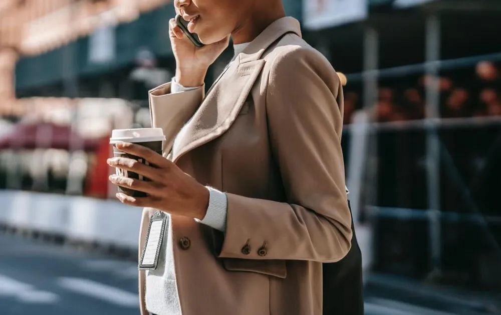 Mulheres empreendedoras em pequenos negócios
