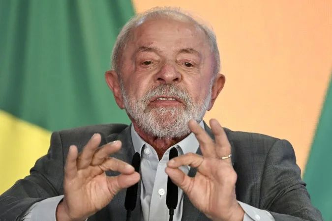 Presidente Lula em vídeo convocando membros do grupo Exército do Lula