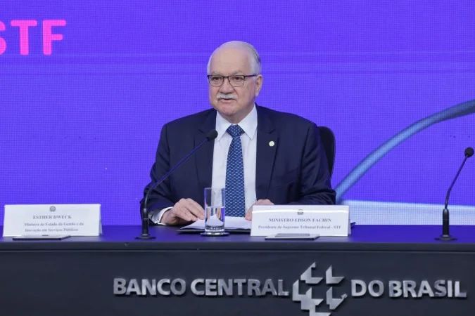 Edson Fachin discursando no seminário Ética na Gestão