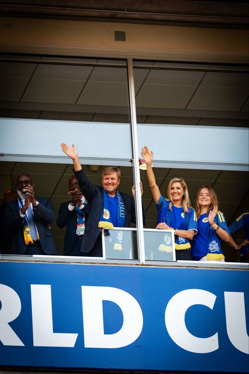 Realeza holandesa no estádio durante Curaçao x Equador