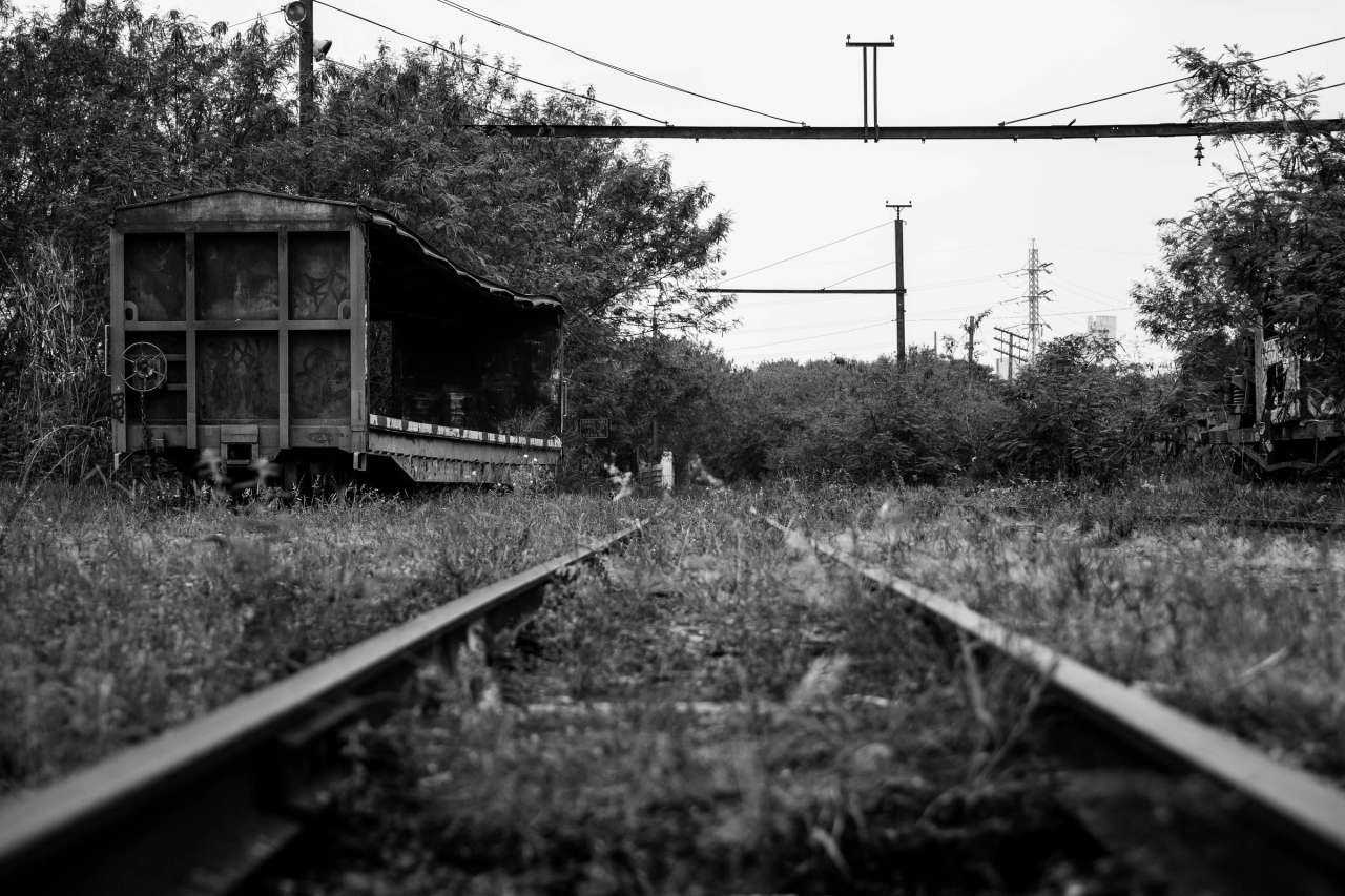 Estação ferroviária de Sorocaba com trilhos sucateados