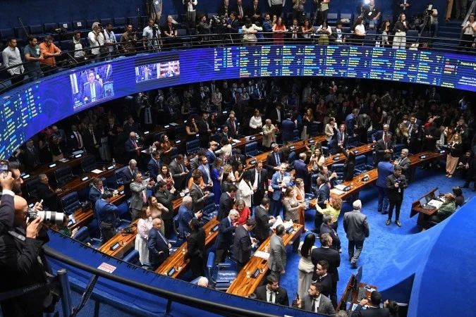 Plenário do Senado durante votação da PEC