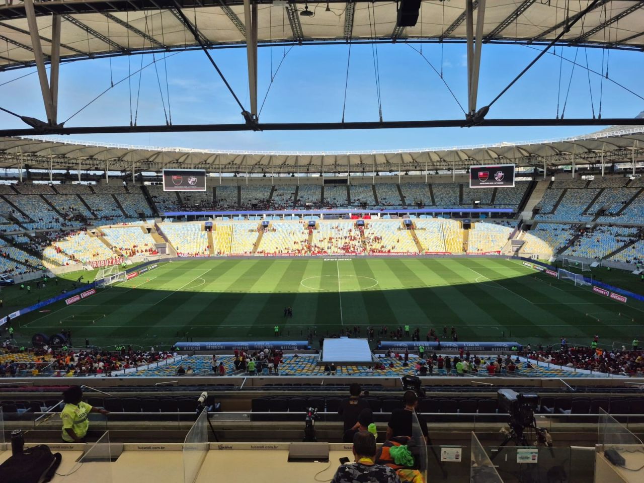 Maracanã durante manutenção do gramado