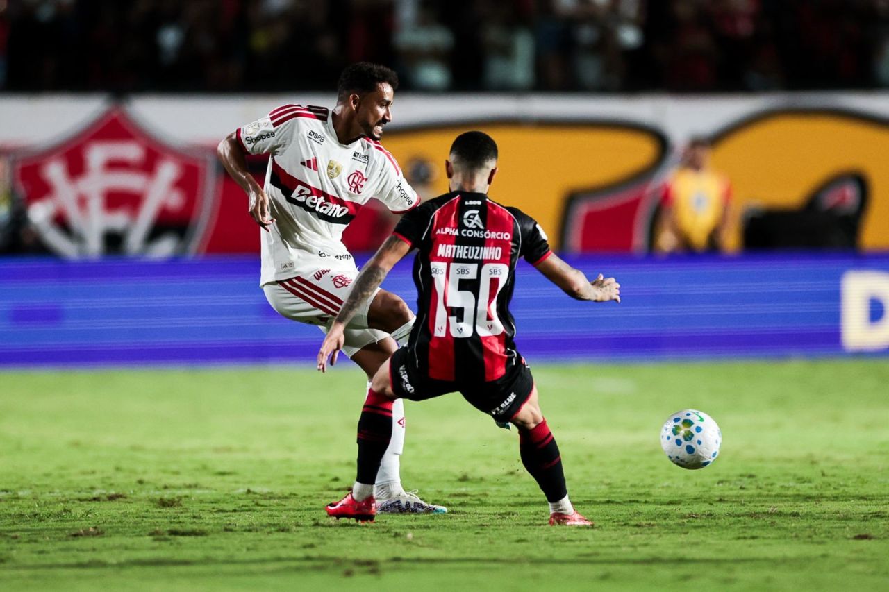 Danilo após partida Vitória x Flamengo
