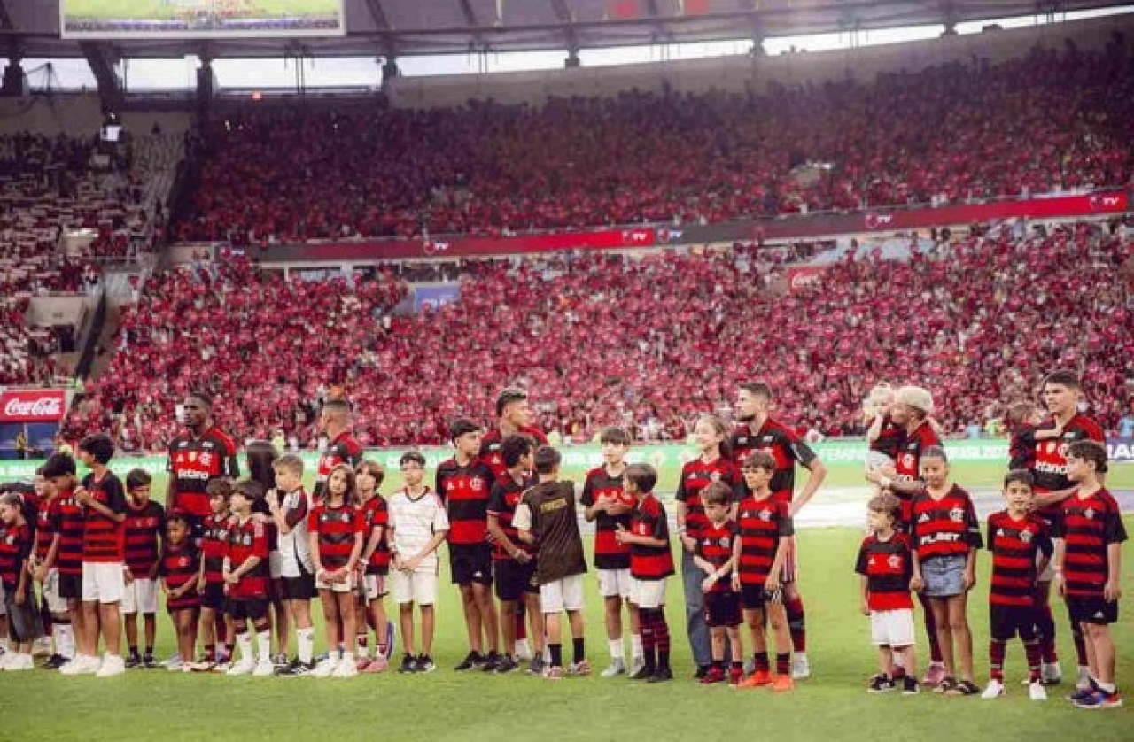 Flamengo em ação no Maracanã