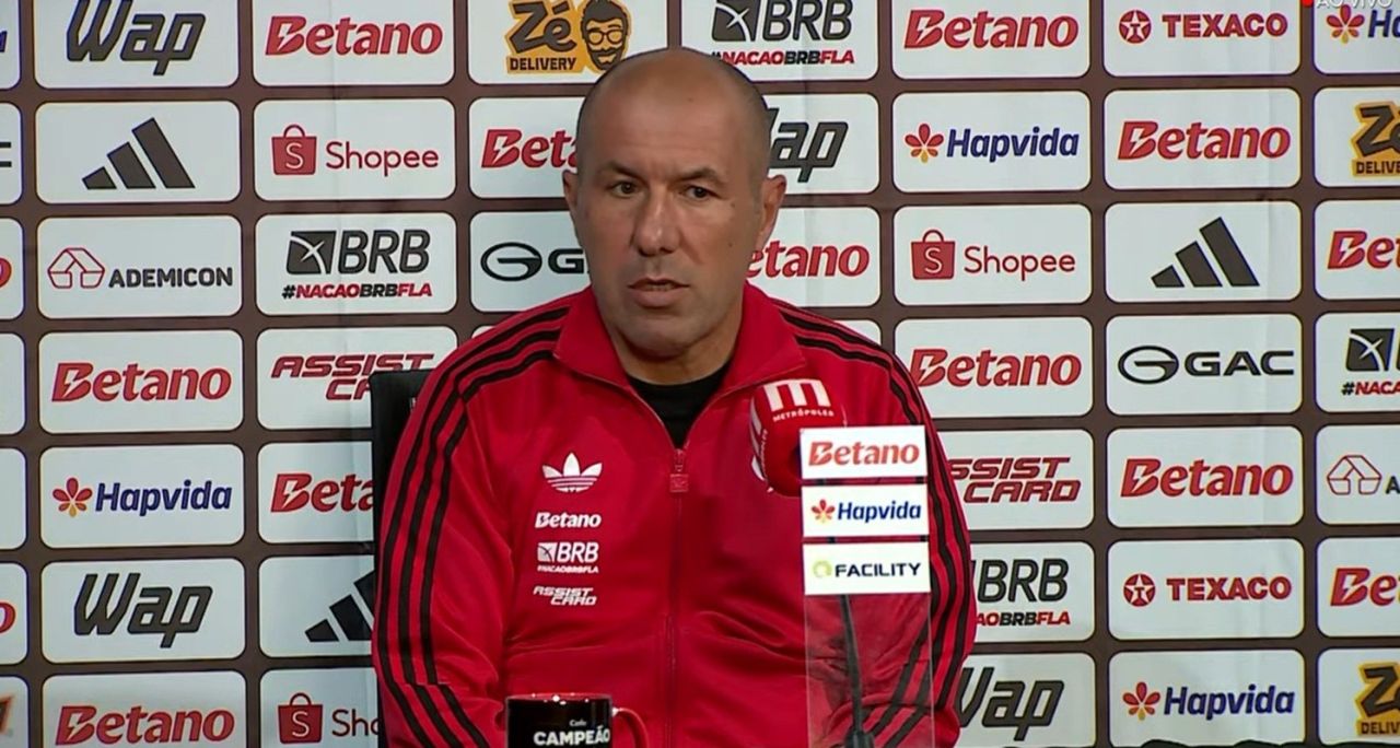 Leonardo Jardim em coletiva após Flamengo x Olimpia no Mané Garrincha