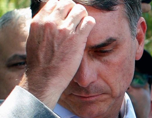 Flávio Bolsonaro durante debate presidencial