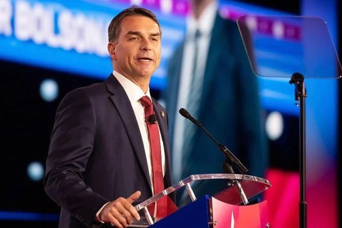 Flávio Bolsonaro em Washington