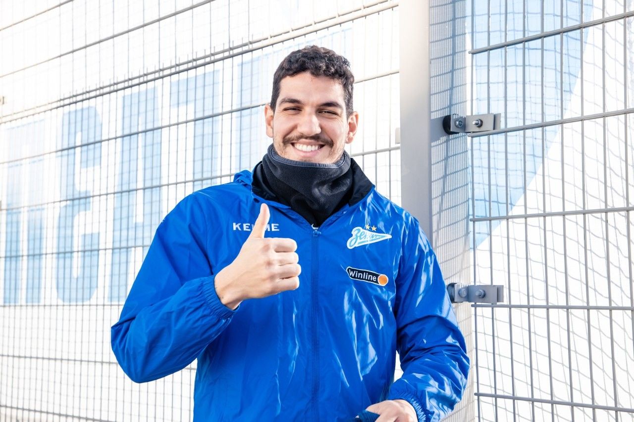 Zagueiro Nino em treino pelo Zenit